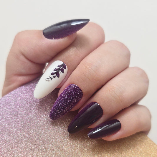 Unhas Postiças - 1261 Curta | Média